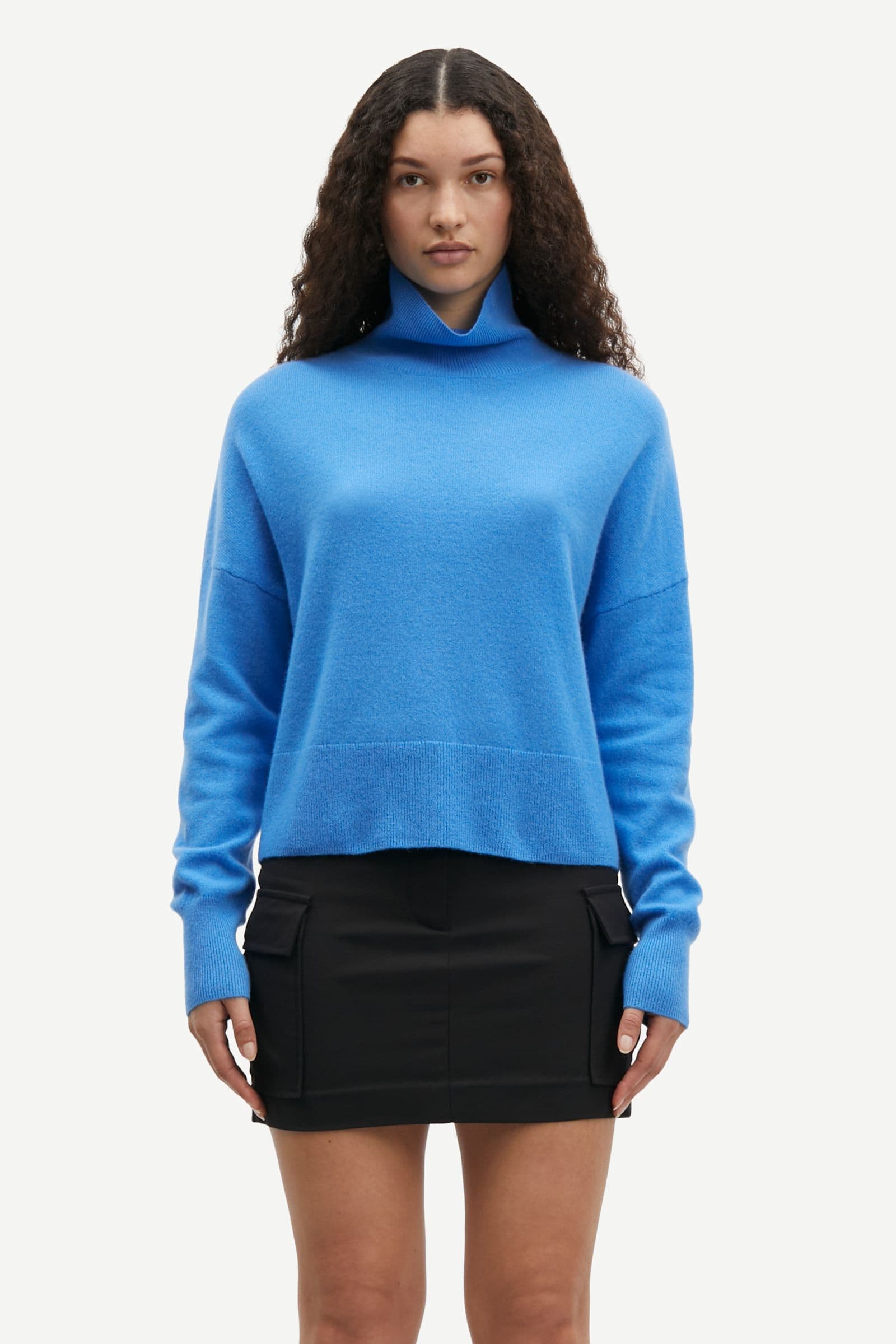 Nola turtleneck 6304 Super Sonic