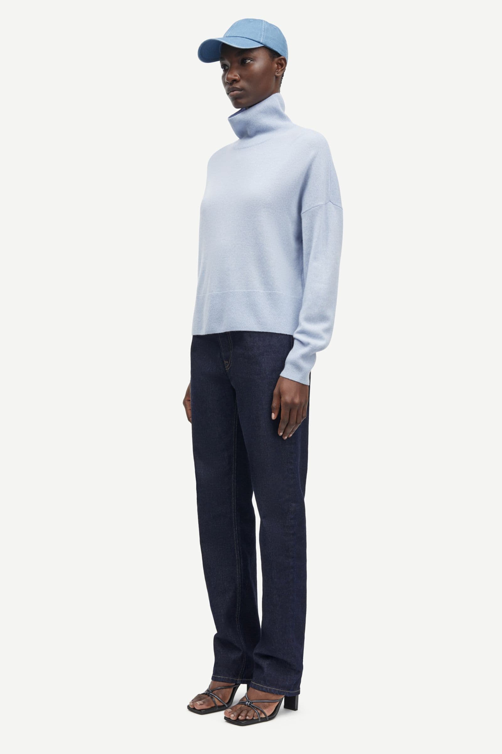 Nola turtleneck 6304 Pearl Blue